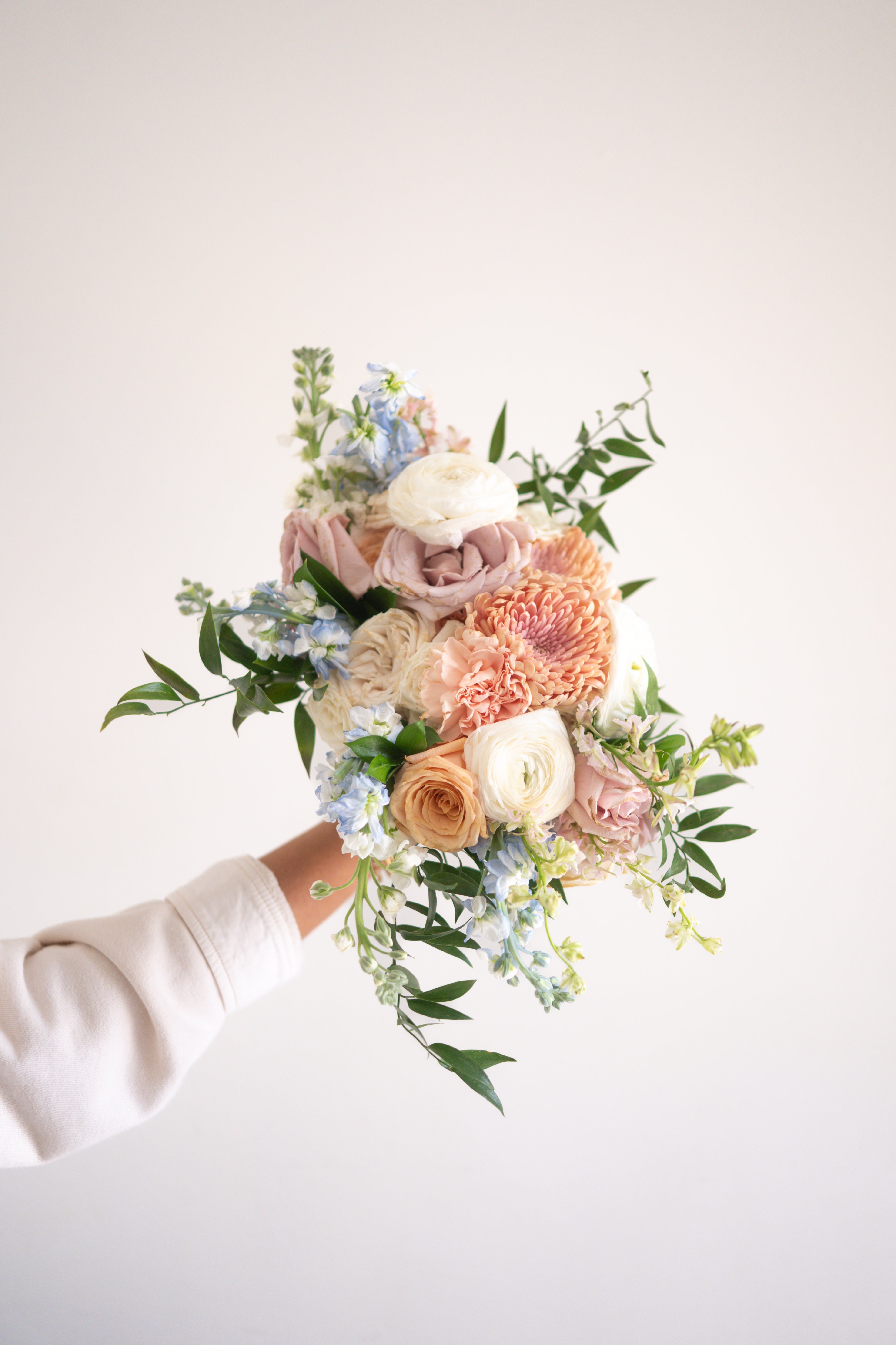 Bouquet Preservation: How to Keep Your Wedding Bouquet Alive