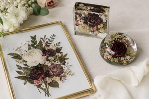 Pressed vs. Resin Flower Preservation: Which Is Better