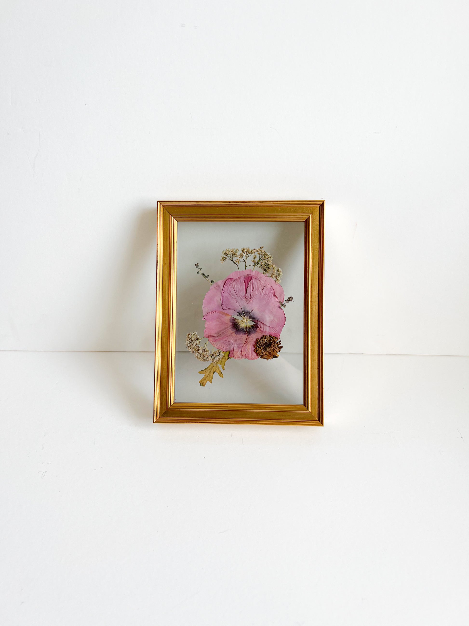 boutonniere Wood Frames for Wedding Bouquet