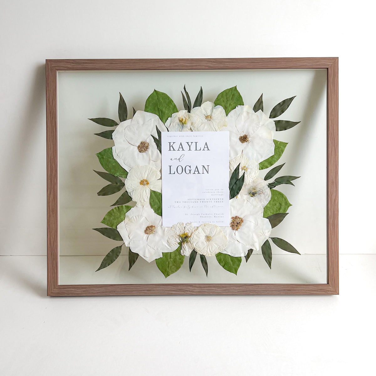 16 x 20 Invitation Frame